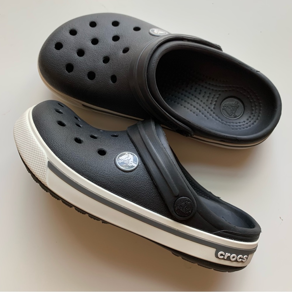 Black Crocs Toddler 12/13